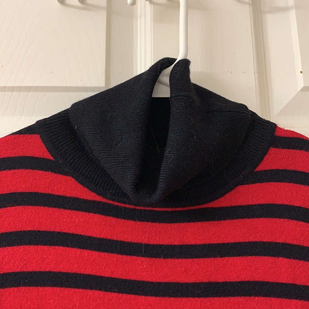 🌷3 for $25🌷Unbranded, US S, Red & Black Striped Knit Bodycon Turtleneck Dress - Picture 3 of 7